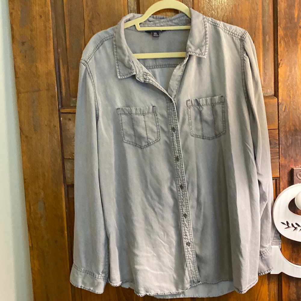 Woman’s Shirt
